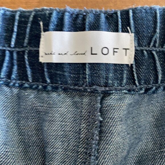 Loft Dark Chambray Cutoff Shorts Women's 28/6 - Picture 8 of 9